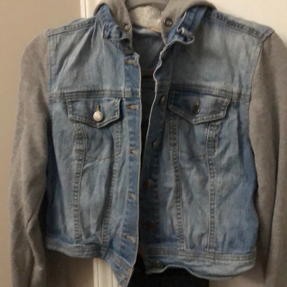 Jean jacket - Picture 3 of 3